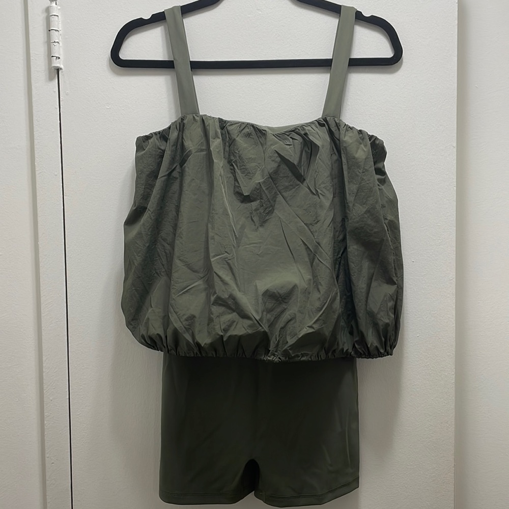 Daily Drills bubble romper in Lodge -  never worn